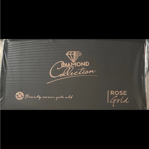 Royale Diamond Collection Genius Heating Element Hair Straightener: Rose Gold - Picture 4 of 5